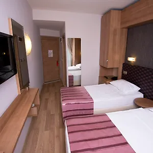 Poseidon - Adults Only Otel