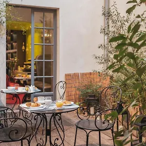 Hotel Le Petit Paris
